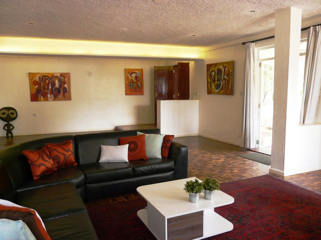 Maison Mitwaba Nairobi Extérieur photo